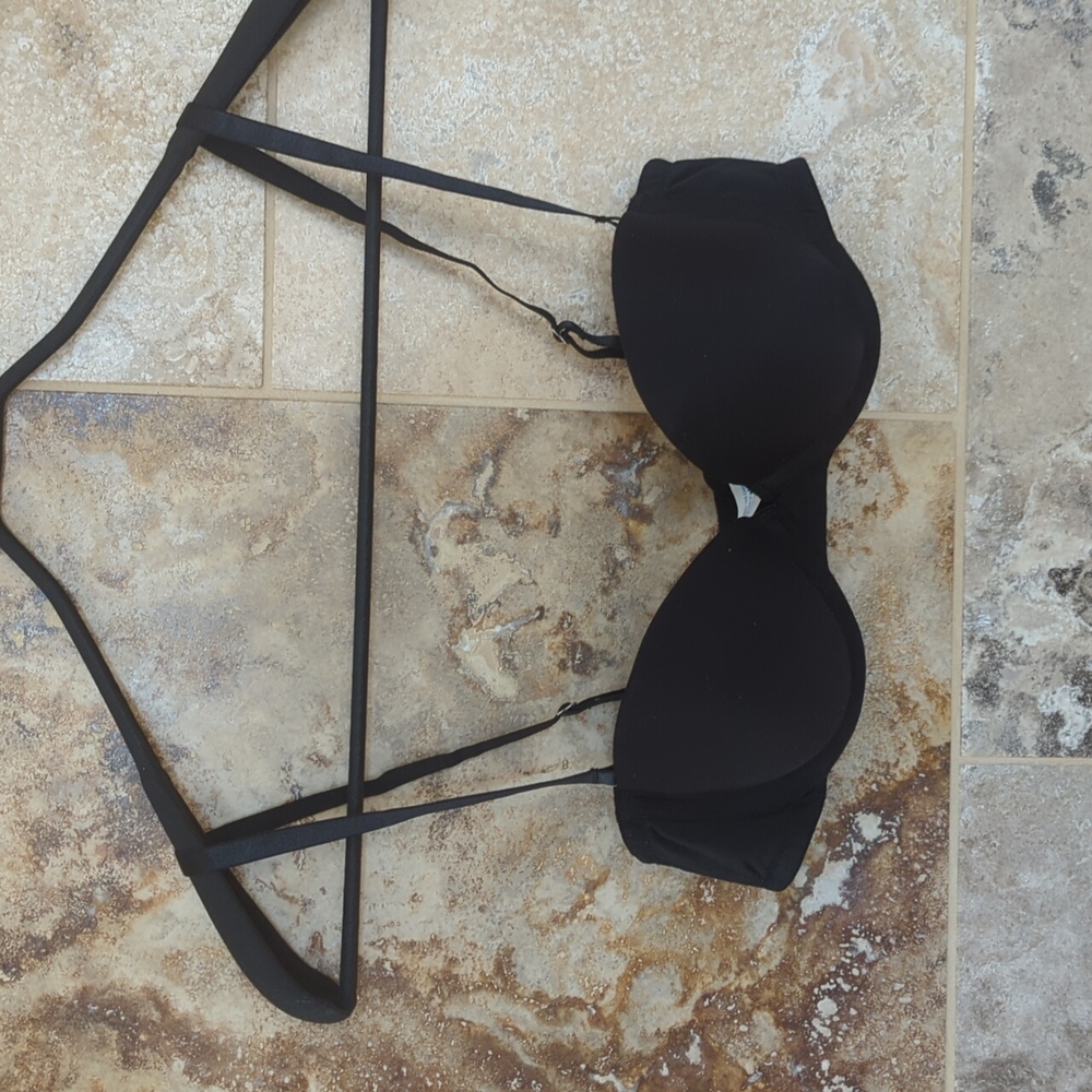 34A Black Maidenform Bra Goth Witchy Funeral Simple Minimalist Classic